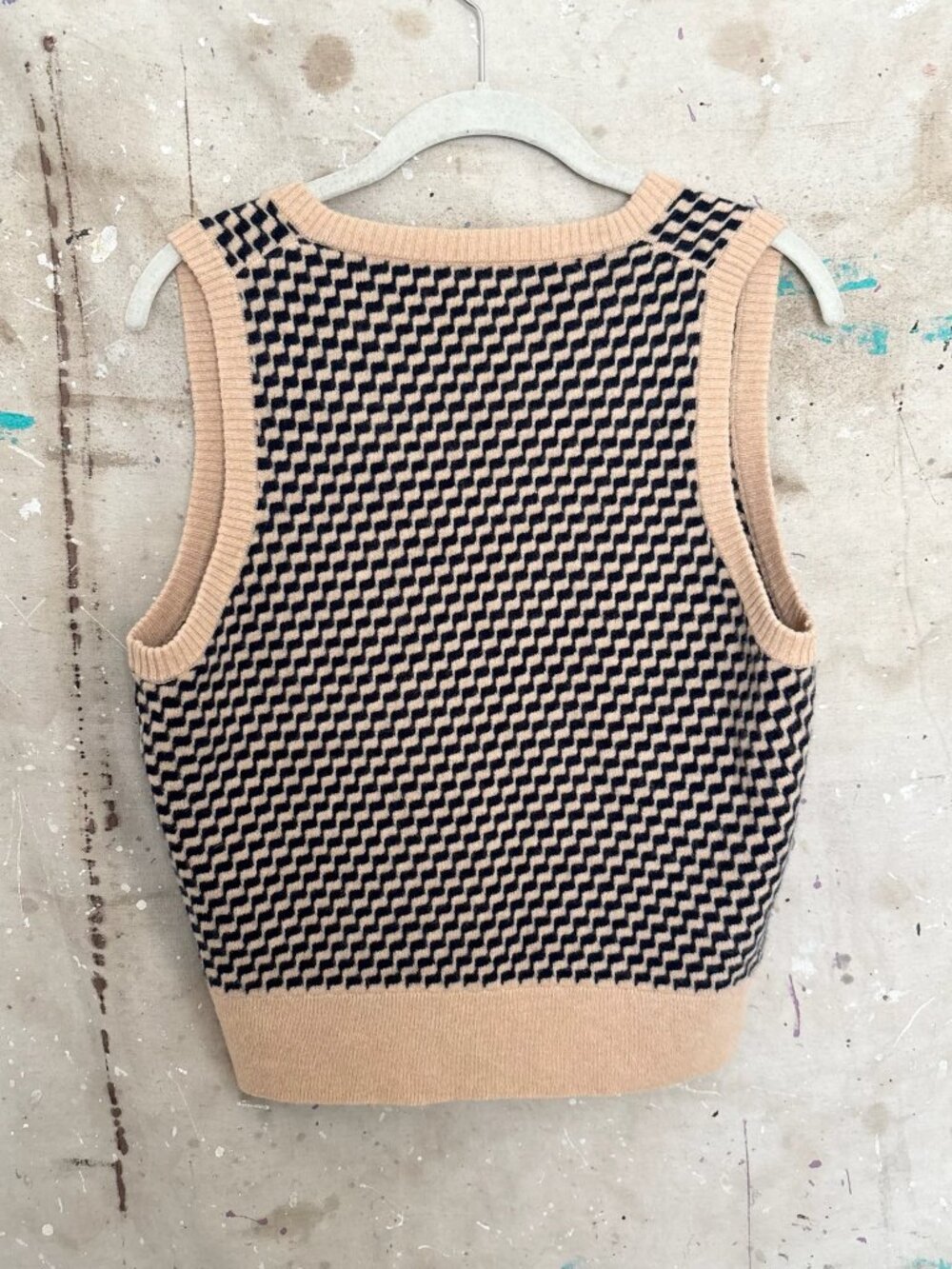 J Crew Cashmere Jacquard V-Neck Sweater Vest - Picture 6 of 7